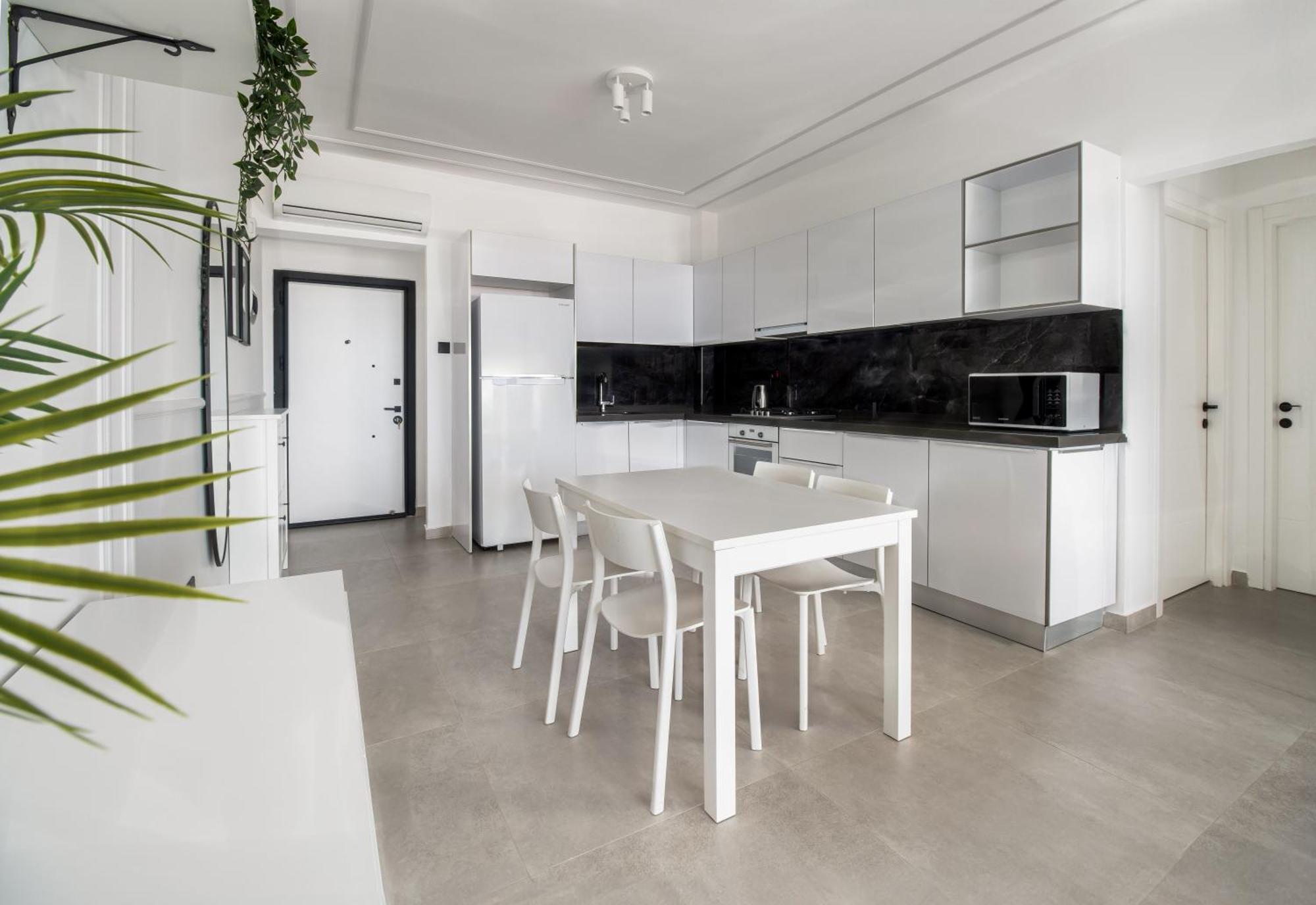Caesar Blue Seaside Luxury Apartments Gastria Exterior photo