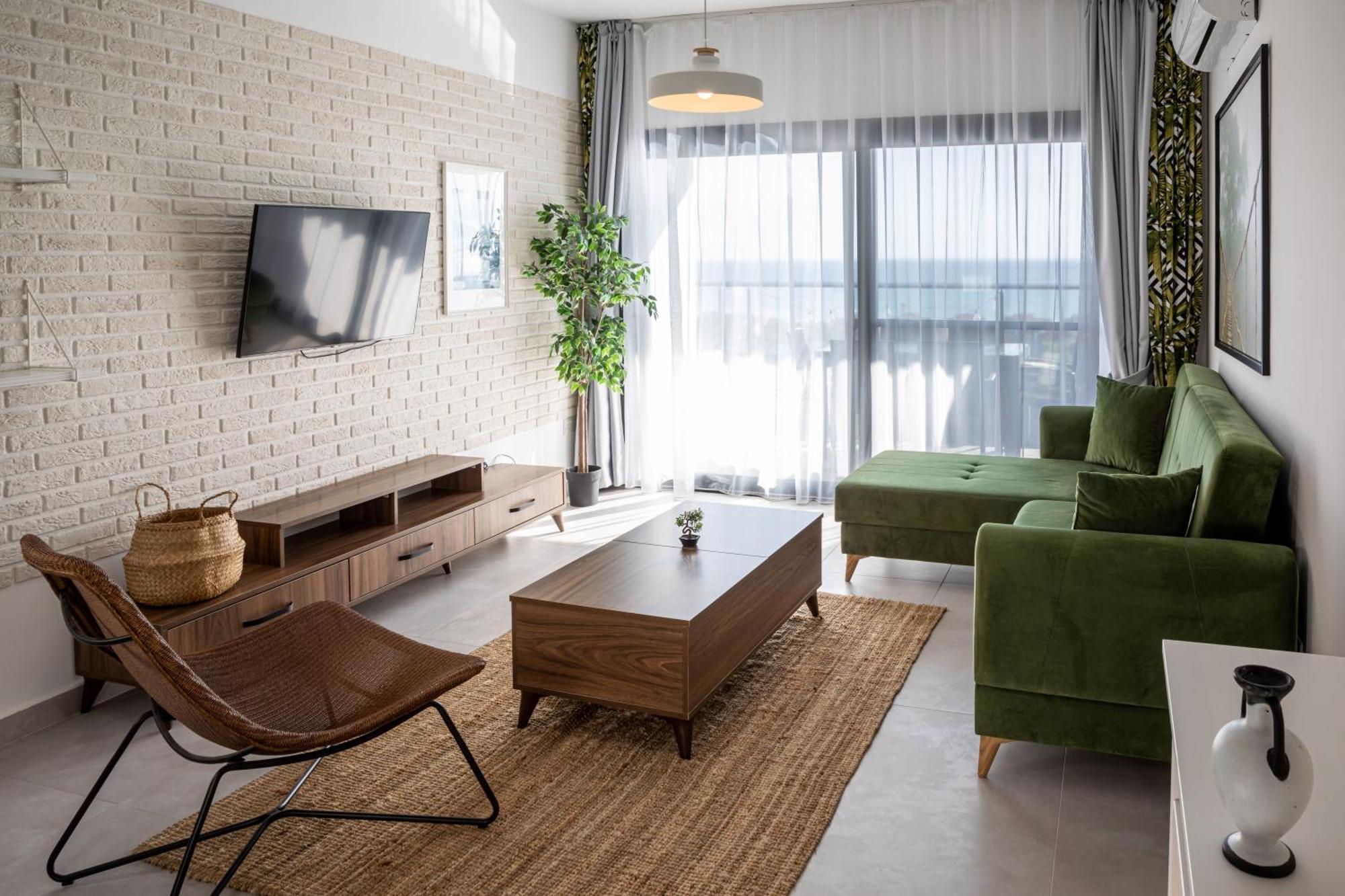 Caesar Blue Seaside Luxury Apartments Gastria Exterior photo