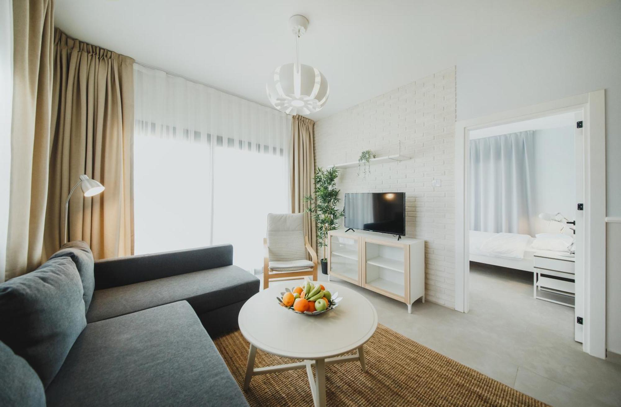 Caesar Blue Seaside Luxury Apartments Gastria Exterior photo