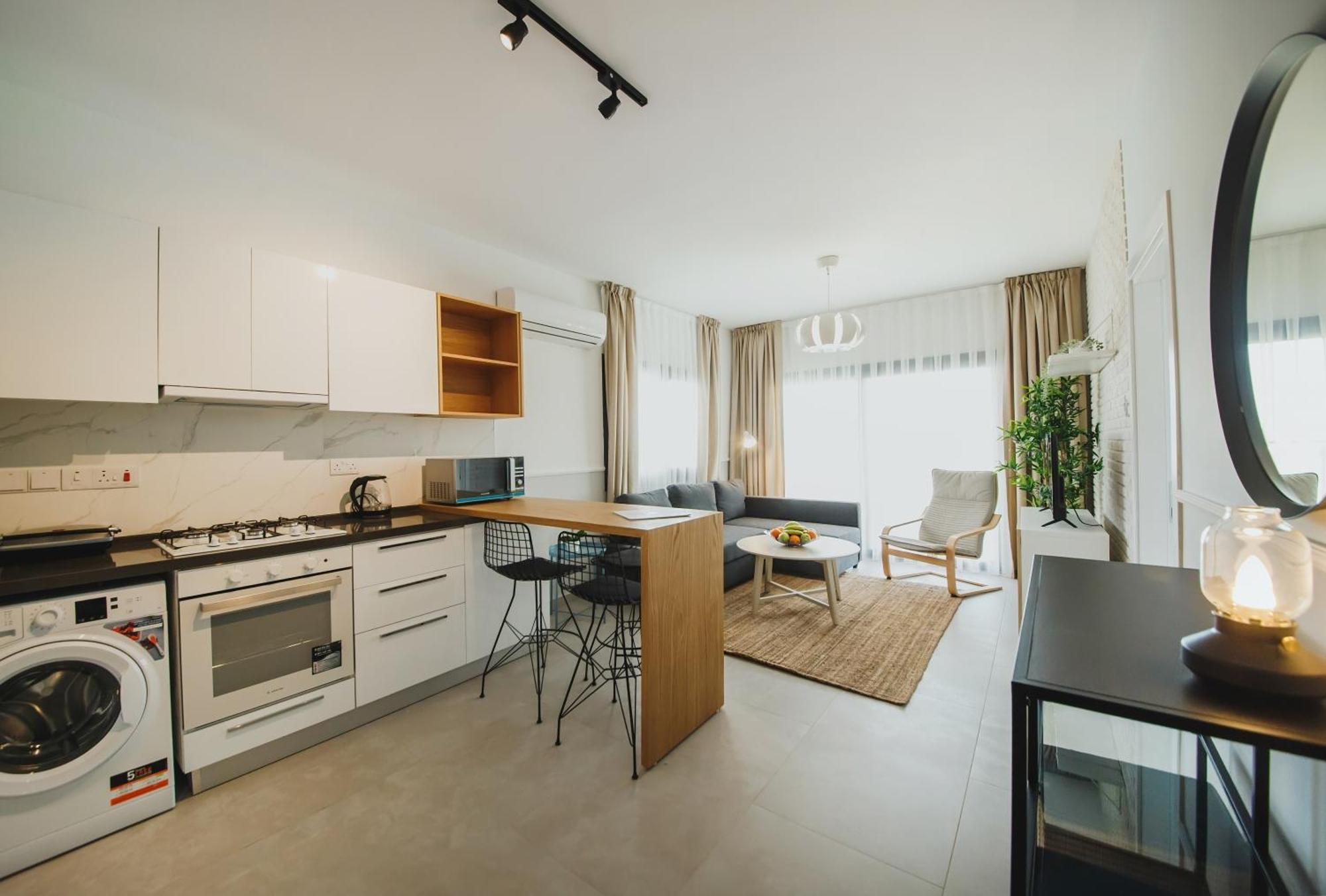 Caesar Blue Seaside Luxury Apartments Gastria Exterior photo
