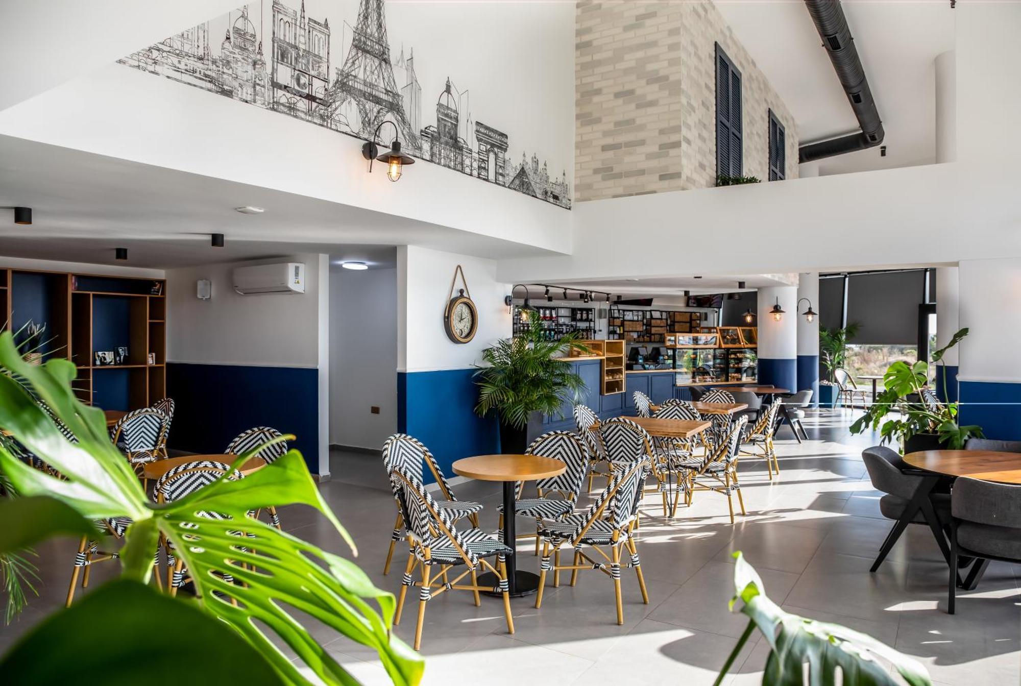 Caesar Blue Seaside Luxury Apartments Gastria Exterior photo